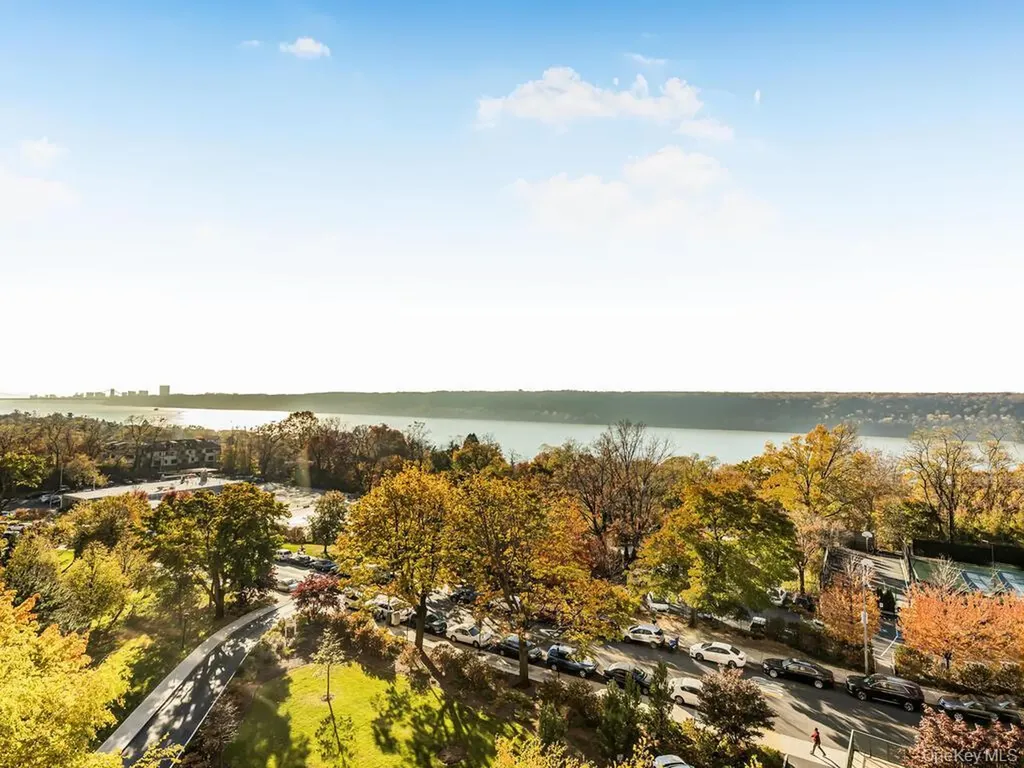 5800 Arlington Avenue Bronx NY 10471