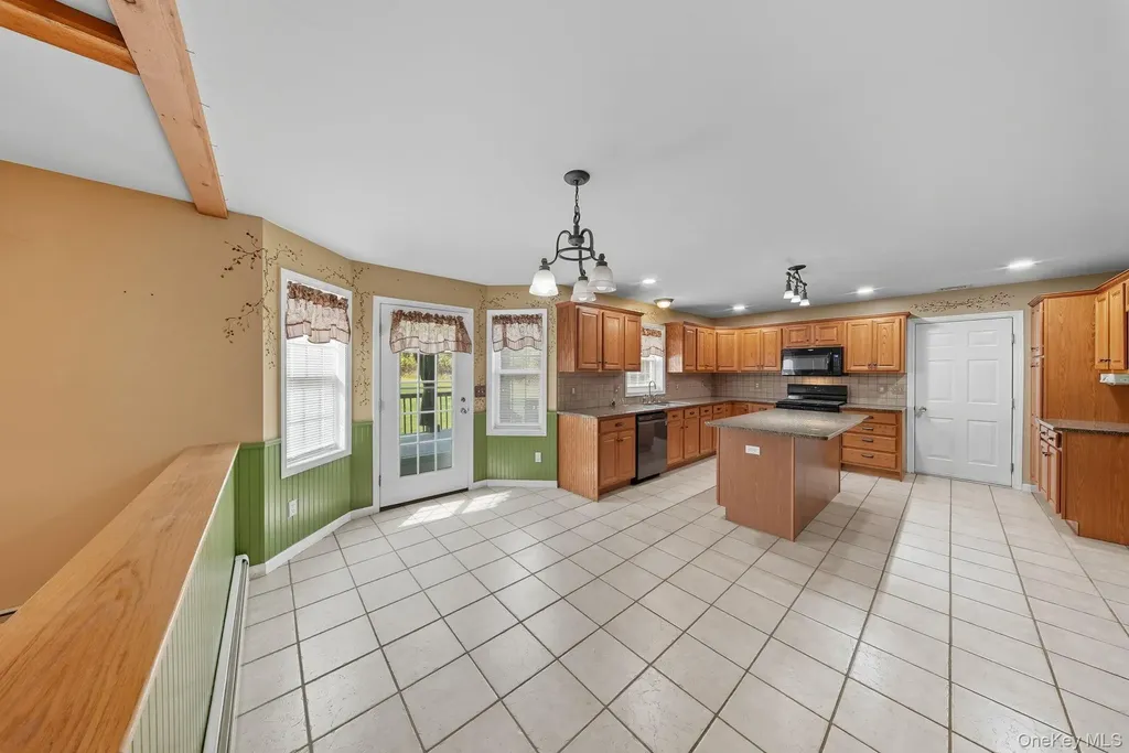 52 Hill Road Middletown NY 10941