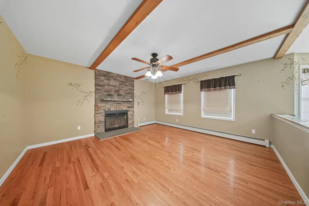 52 Hill Road Middletown NY 10941