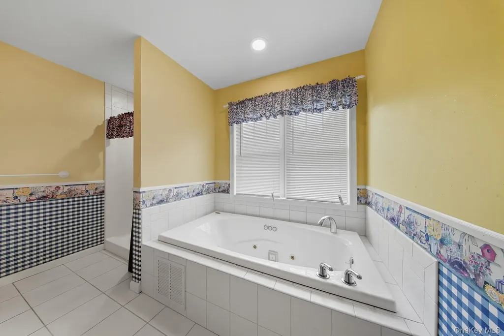 52 Hill Road Middletown NY 10941