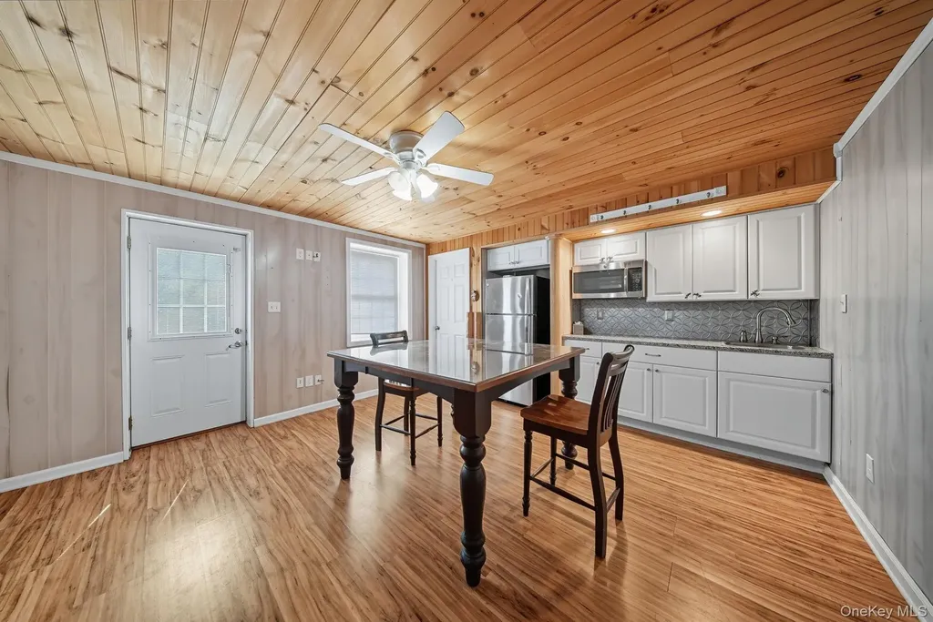 52 Hill Road Middletown NY 10941