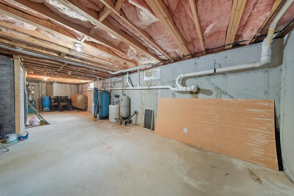 52 Hill Road Middletown NY 10941