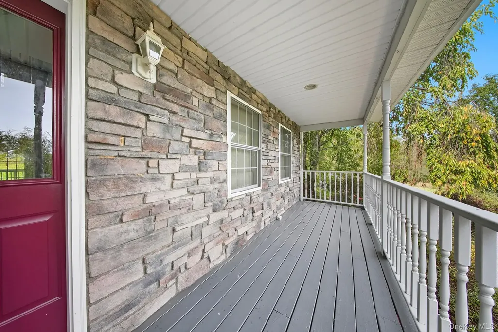 52 Hill Road Middletown NY 10941