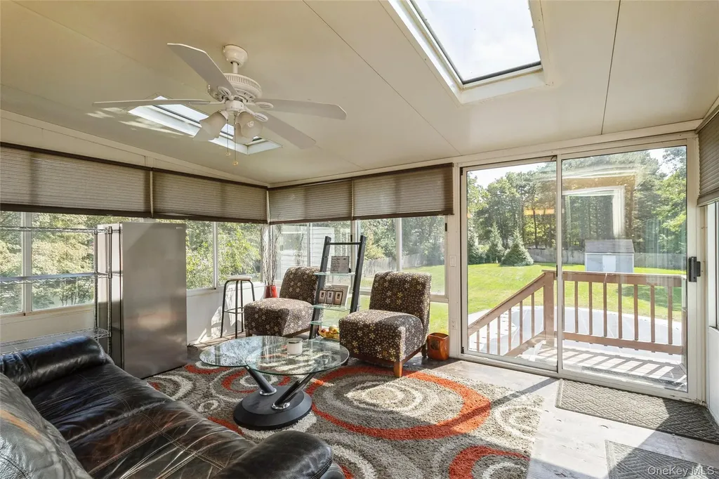 4 Monarch Avenue Selden NY 11784