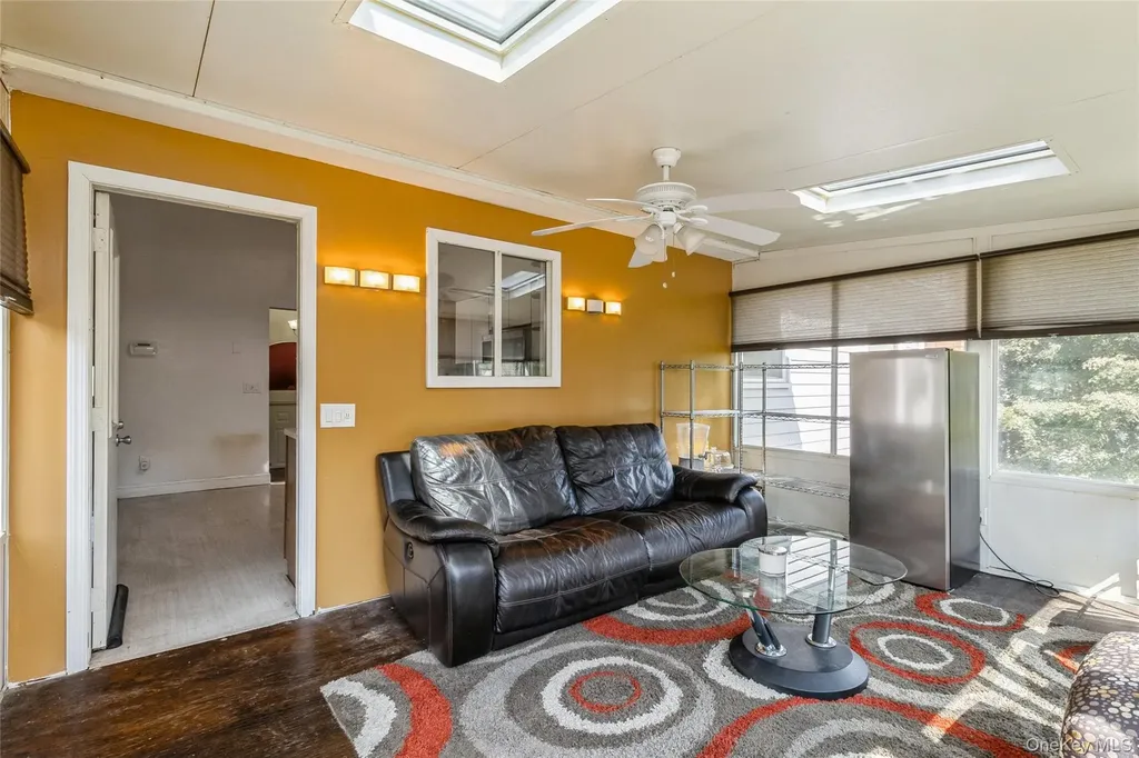 4 Monarch Avenue Selden NY 11784