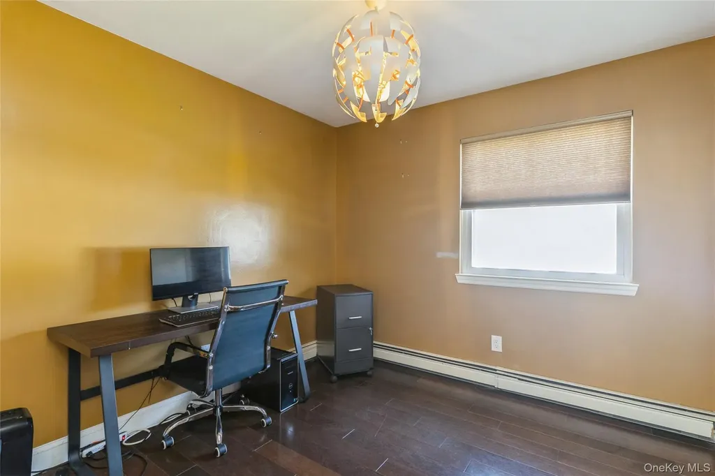 4 Monarch Avenue Selden NY 11784