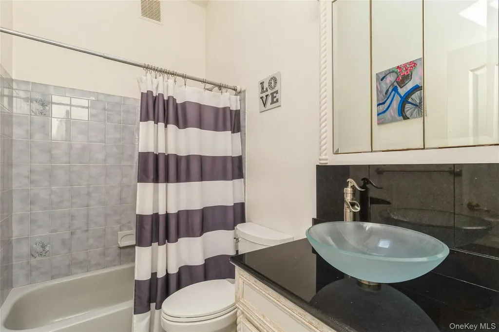 4 Monarch Avenue Selden NY 11784