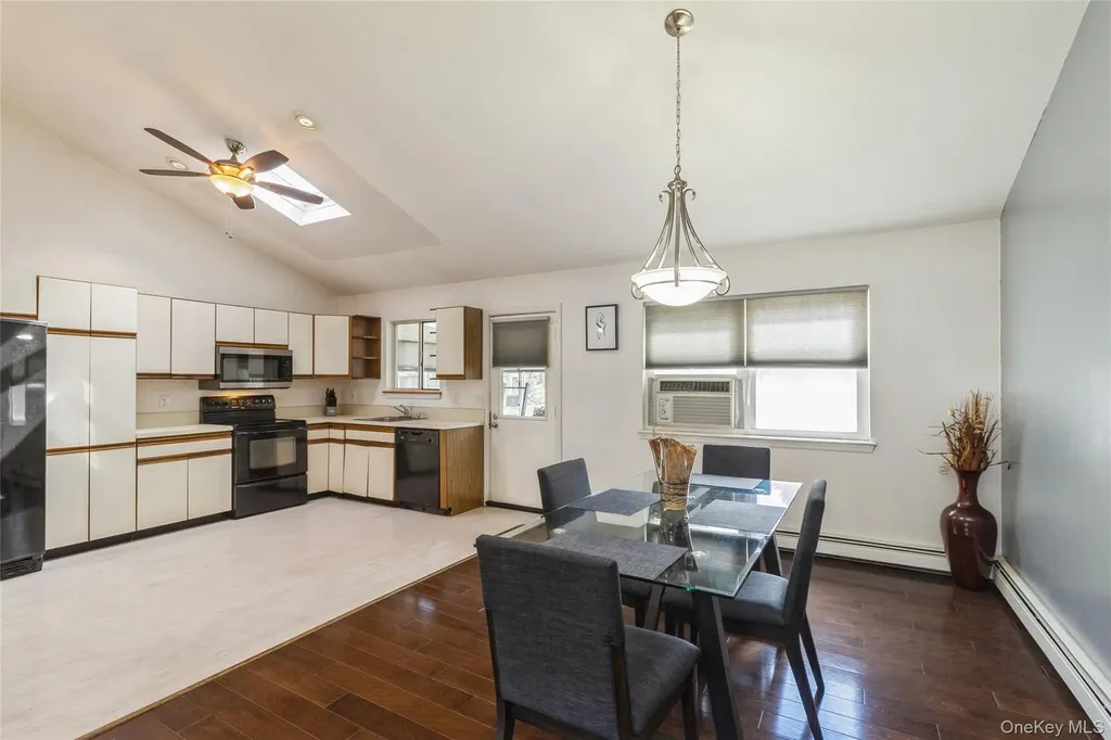 4 Monarch Avenue Selden NY 11784