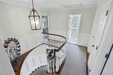 336 Bay Avenue Huntington Bay NY 11743