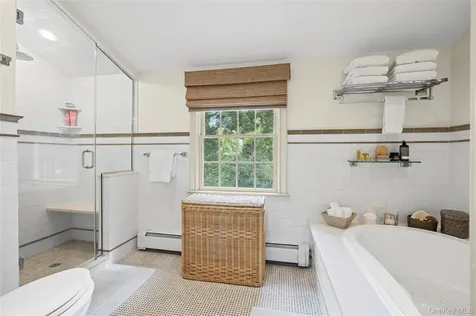 336 Bay Avenue Huntington Bay NY 11743