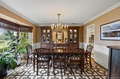 336 Bay Avenue Huntington Bay NY 11743