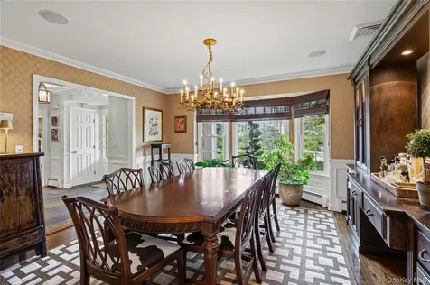 336 Bay Avenue Huntington Bay NY 11743