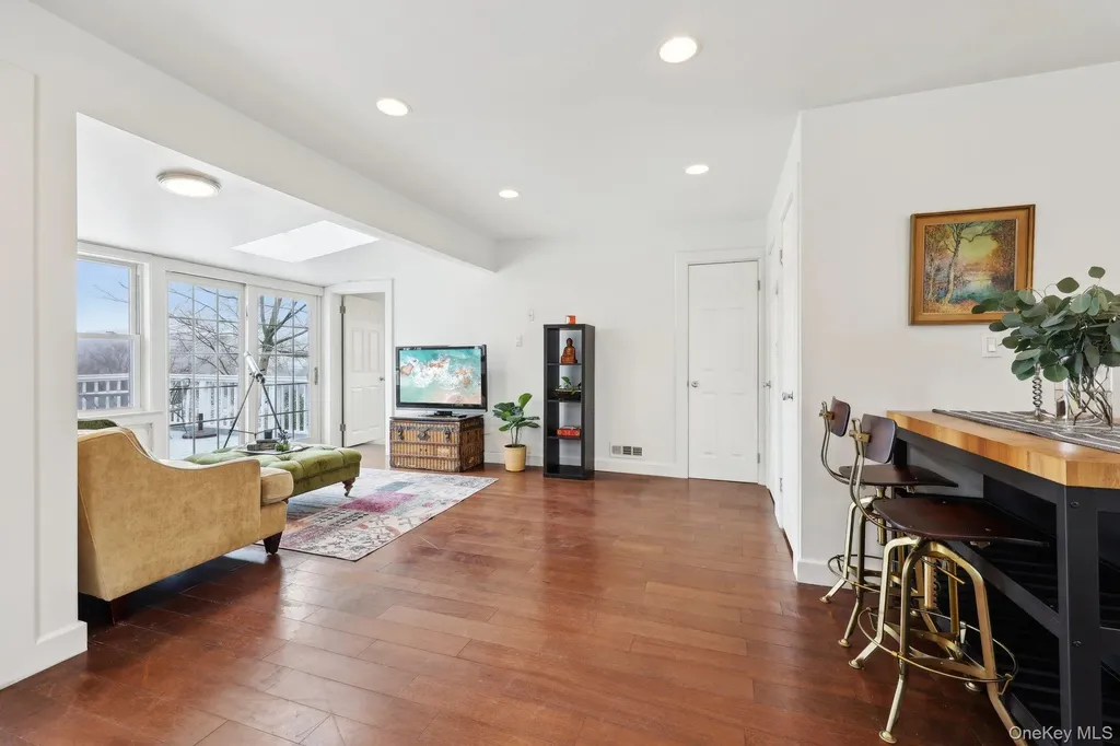 29 Fairway Mahopac NY 10541