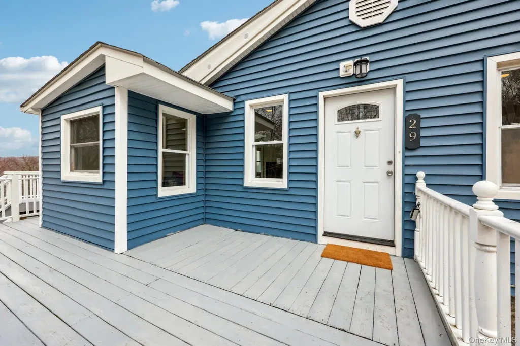 29 Fairway Mahopac NY 10541