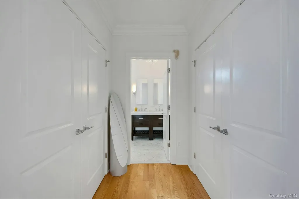 39 Island Point Bronx NY 10464
