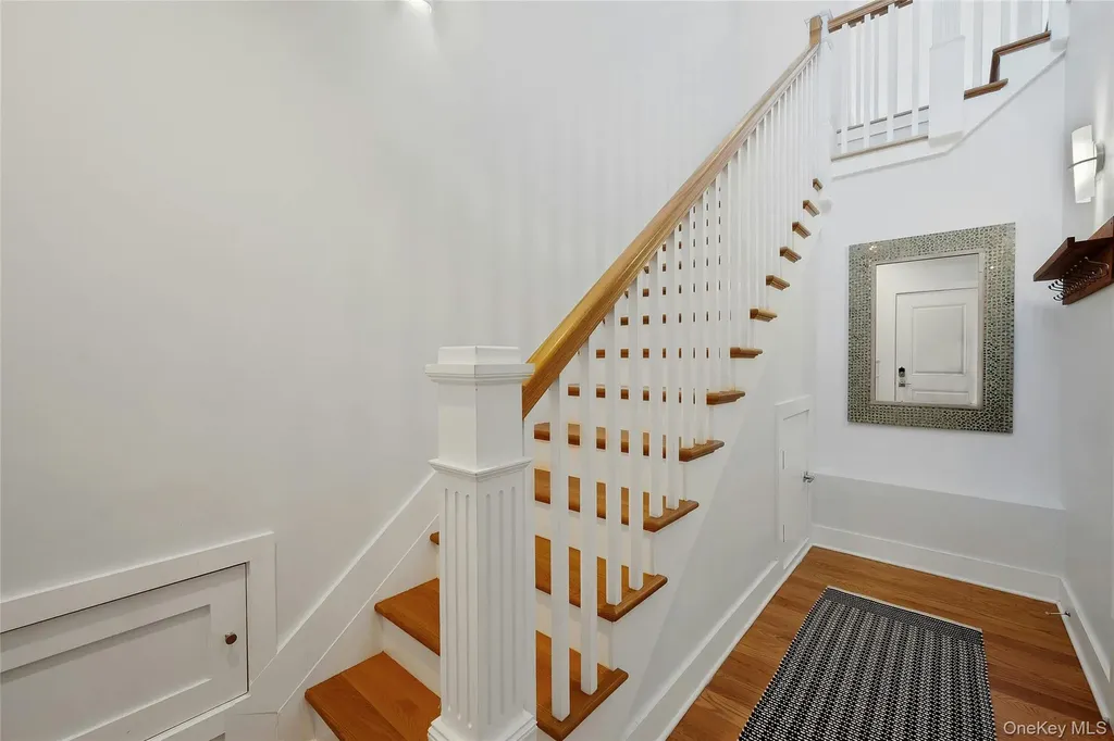 39 Island Point Bronx NY 10464