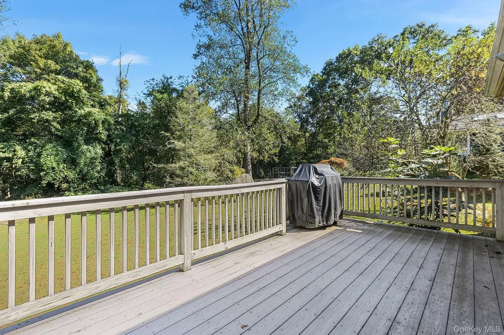 7 Byram Meadows Road Chappaqua NY 10514