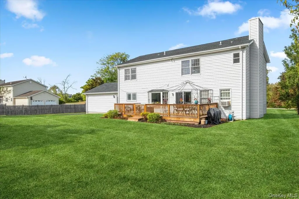 38 Somerset Drive Patterson NY 12563