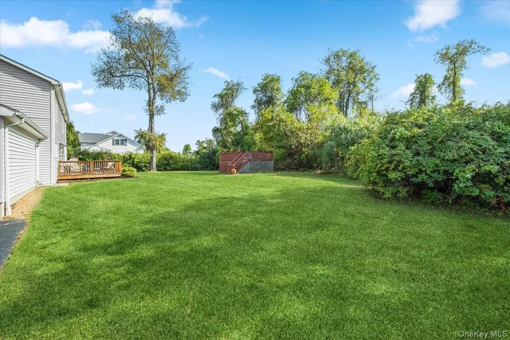 38 Somerset Drive Patterson NY 12563