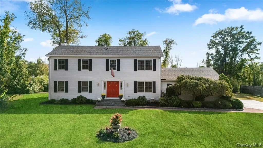 38 Somerset Drive Patterson NY 12563
