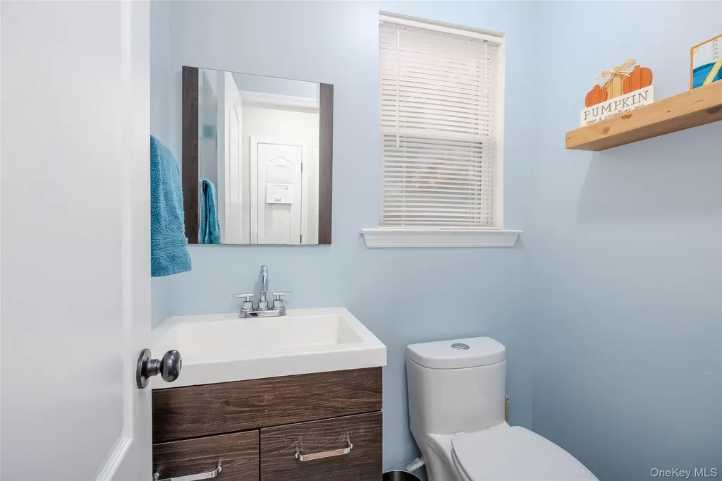 5 Baker Road Mastic Beach NY 11951