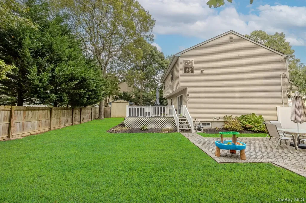 5 Baker Road Mastic Beach NY 11951