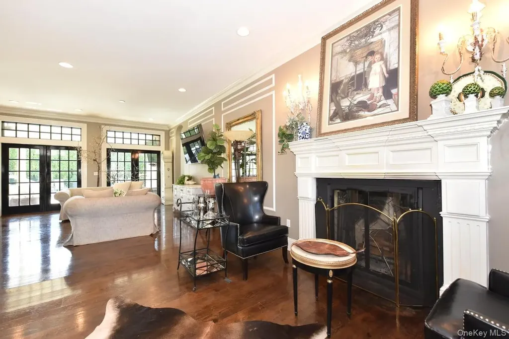 1974 Monroe Avenue North Bellmore NY 11710