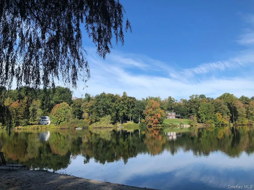 18 Adams Road Ossining NY 10562