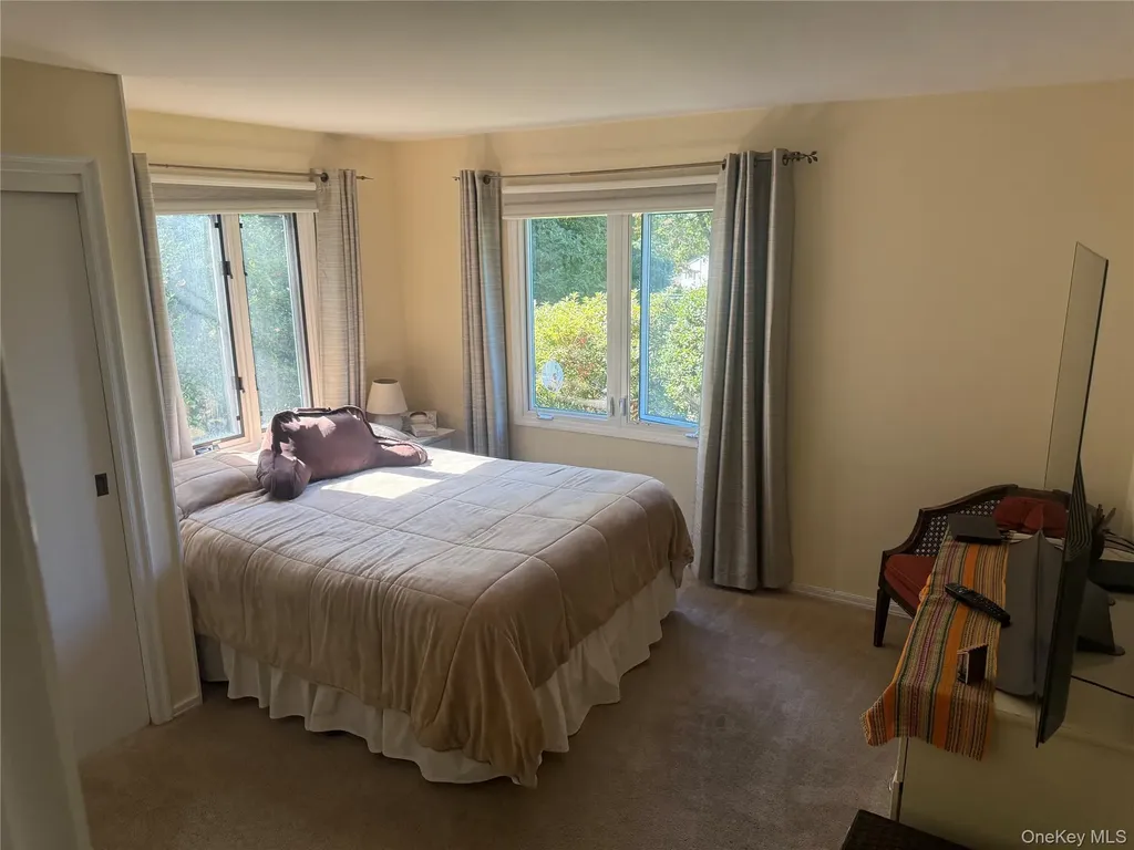 18 Adams Road Ossining NY 10562