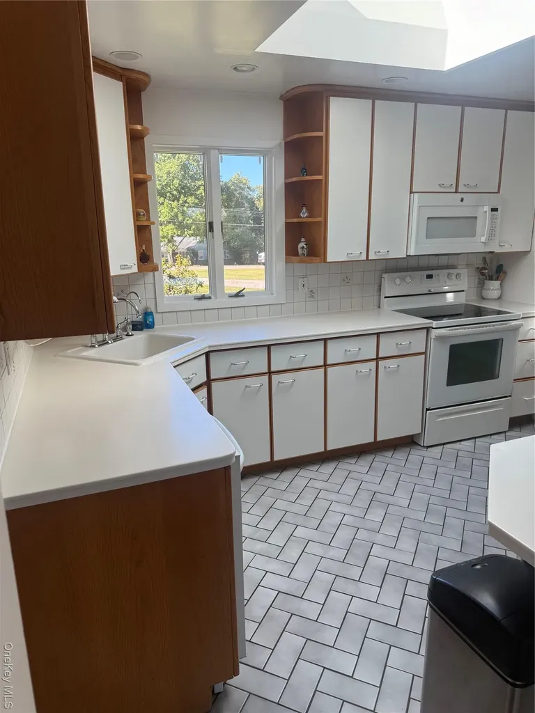 18 Adams Road Ossining NY 10562