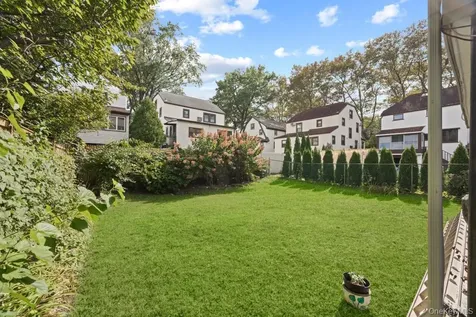 9 Fairway Street Mount Vernon NY 10552