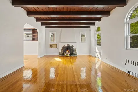 9 Fairway Street Mount Vernon NY 10552