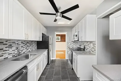 9 Fairway Street Mount Vernon NY 10552