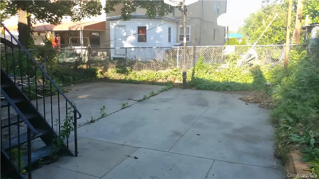 3214 Hone Avenue Bronx NY 10469