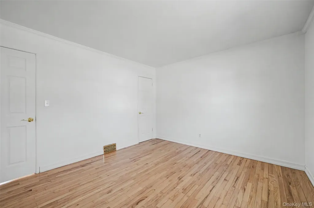 19 Ann Place Monroe NY 10950