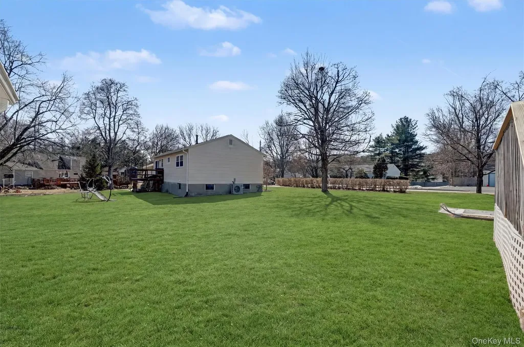 19 Ann Place Monroe NY 10950