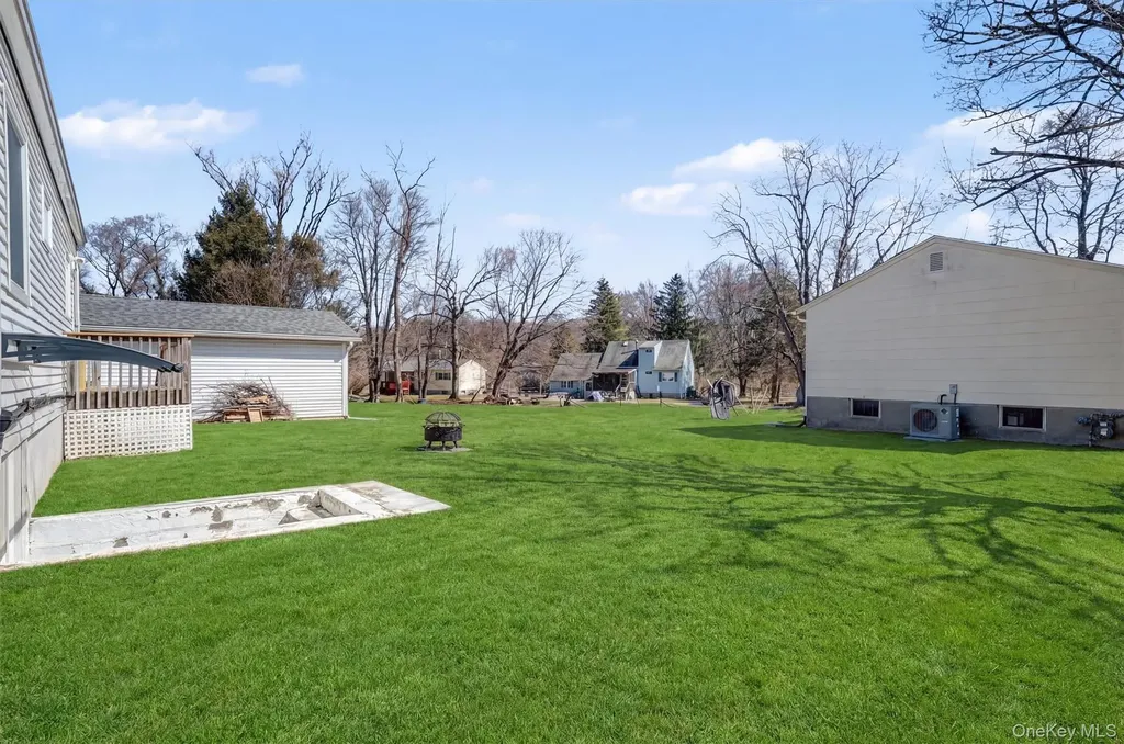 19 Ann Place Monroe NY 10950