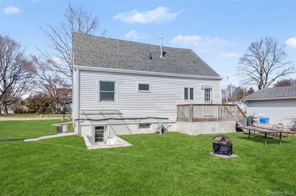19 Ann Place Monroe NY 10950