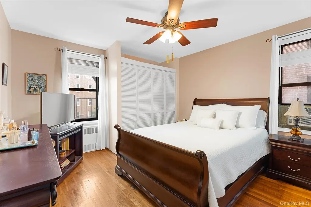 9040 Fort Hamilton Parkway Brooklyn NY 11209