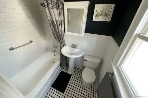 204 Howell Street Bellmore NY 11710