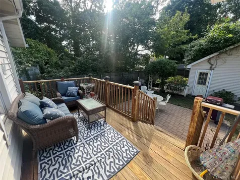 204 Howell Street Bellmore NY 11710