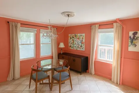 204 Howell Street Bellmore NY 11710