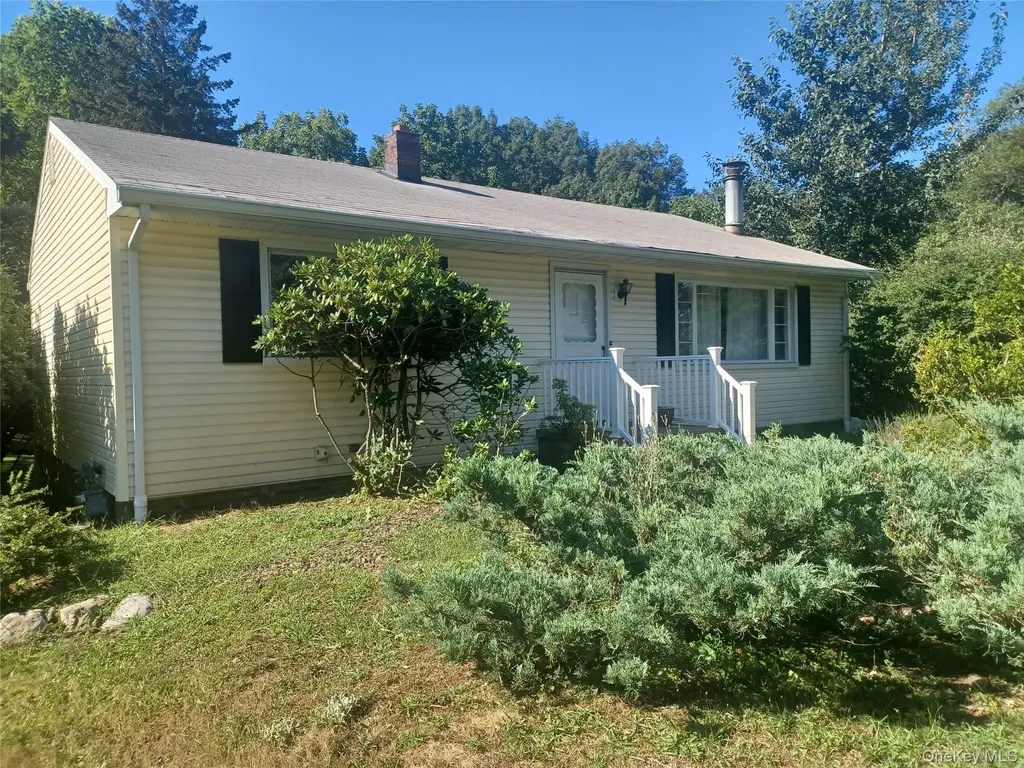 2 E Willow Tree Road Spring Valley NY 10977