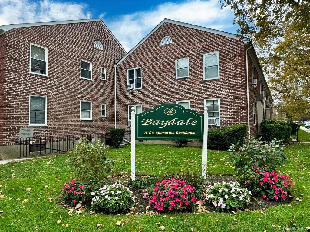 35-40 Clearview Expressway Bayside NY 11361