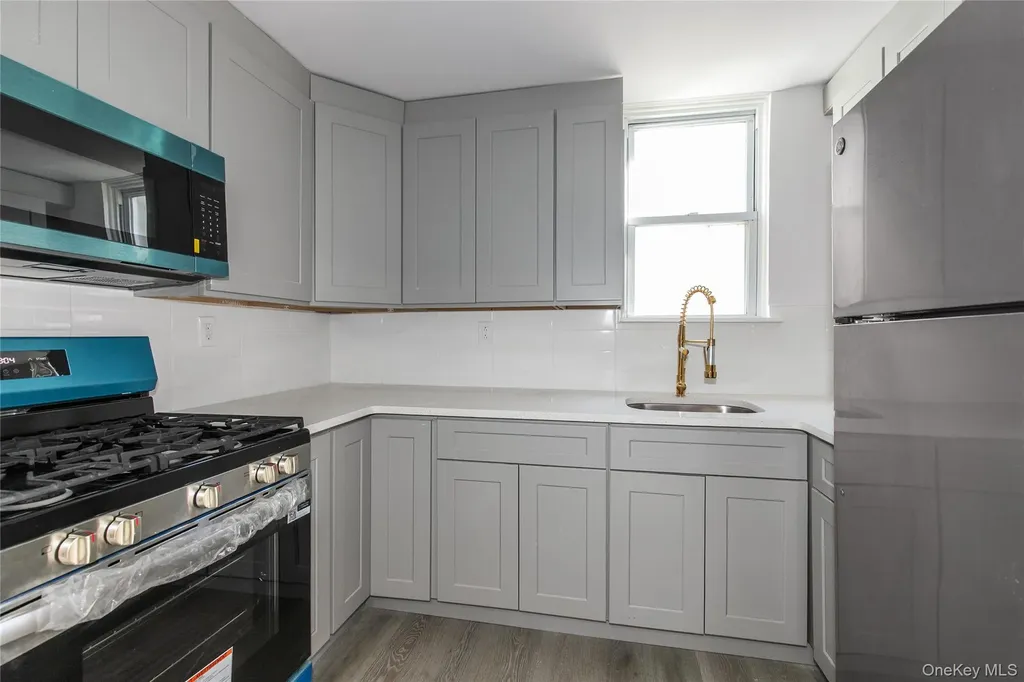 5814 58th Avenue Maspeth NY 11378