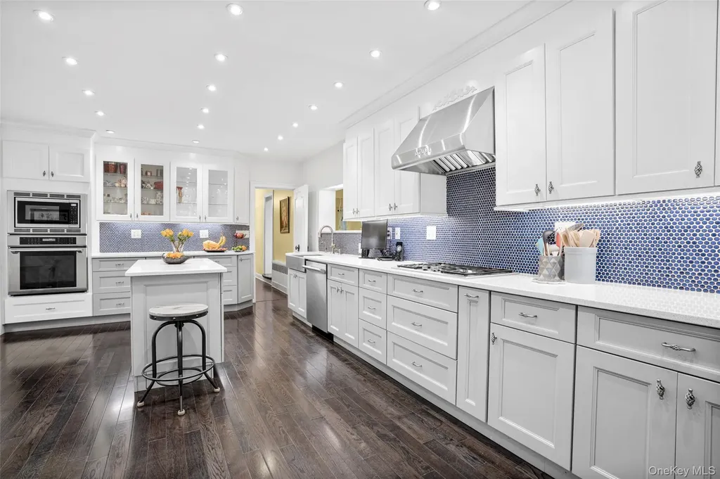 83 Fenimore Road New Rochelle NY 10804
