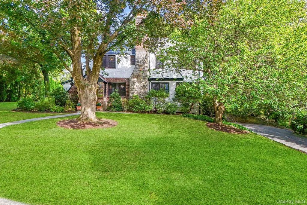 83 Fenimore Road New Rochelle NY 10804
