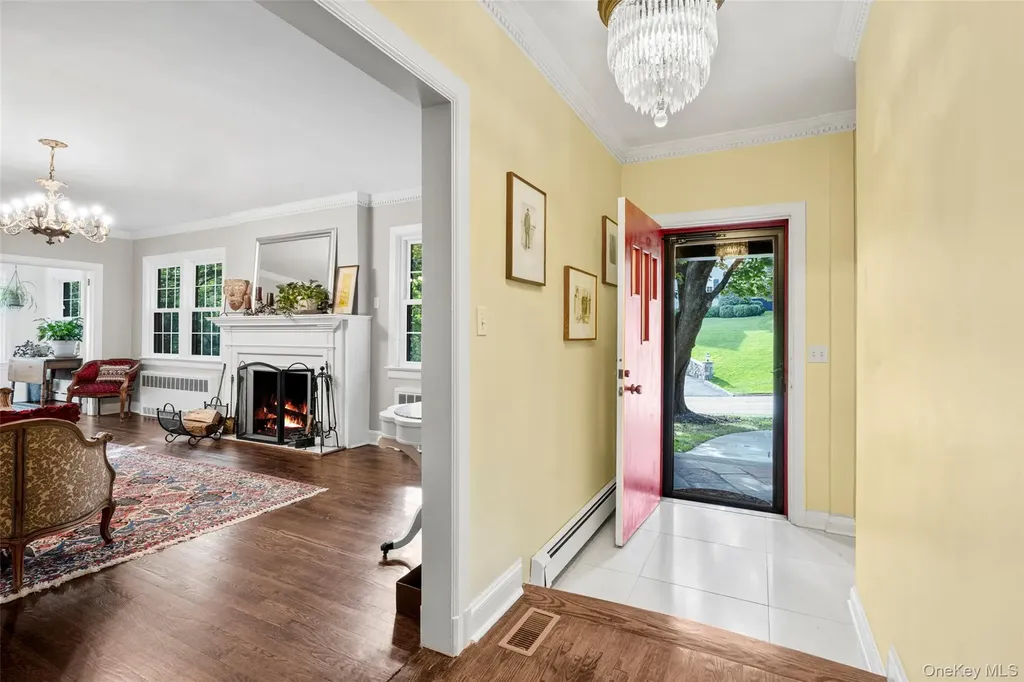 83 Fenimore Road New Rochelle NY 10804