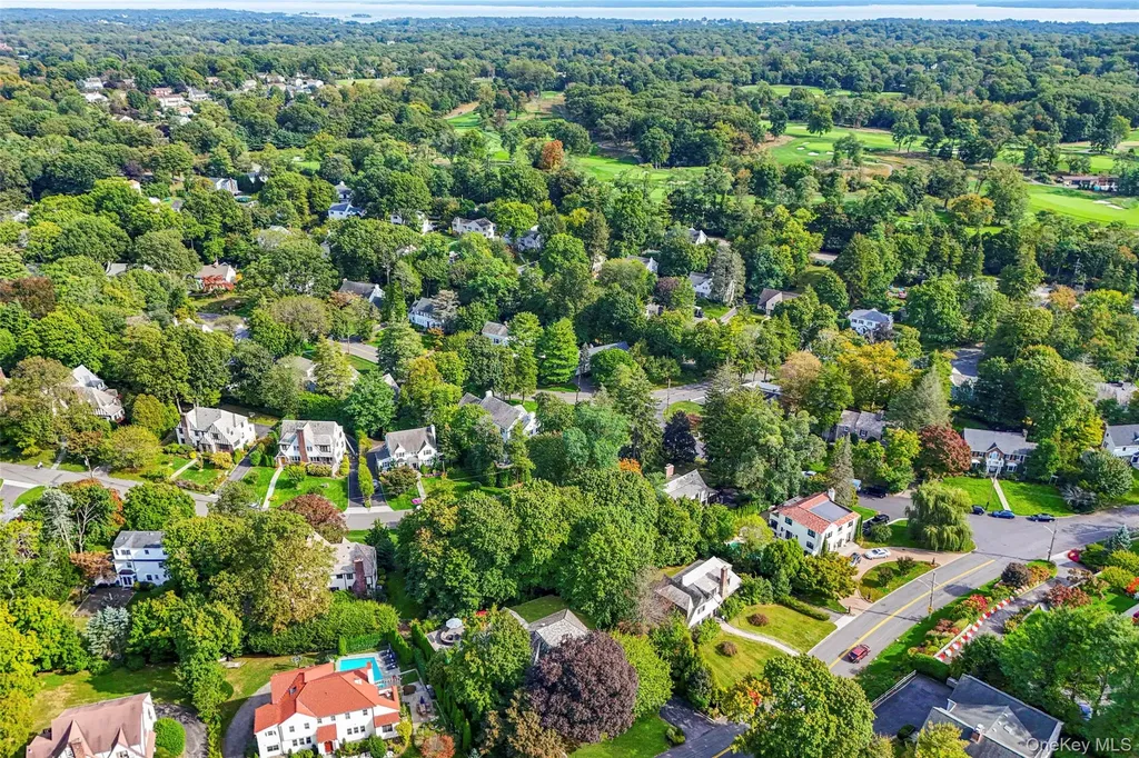 83 Fenimore Road New Rochelle NY 10804