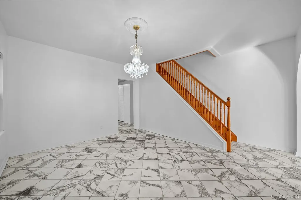 266 E 37th Street Brooklyn NY 11203